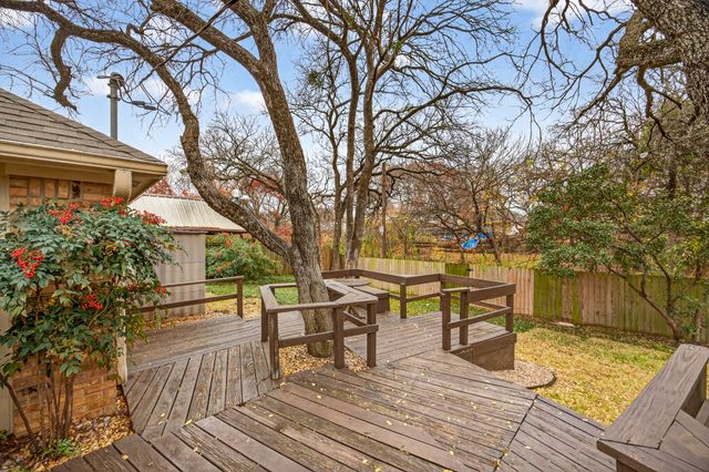 5528 Oak Branch Drive, Arlington, TX 76016