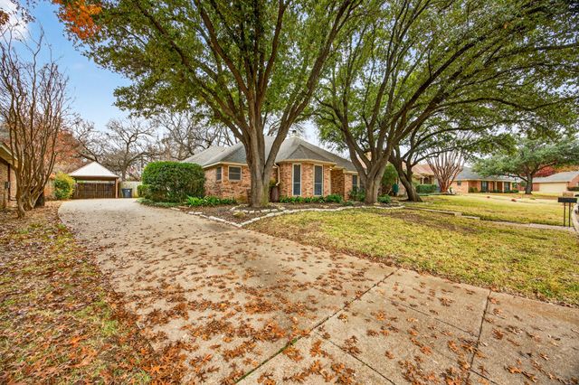 5528 Oak Branch Drive, Arlington, TX 76016