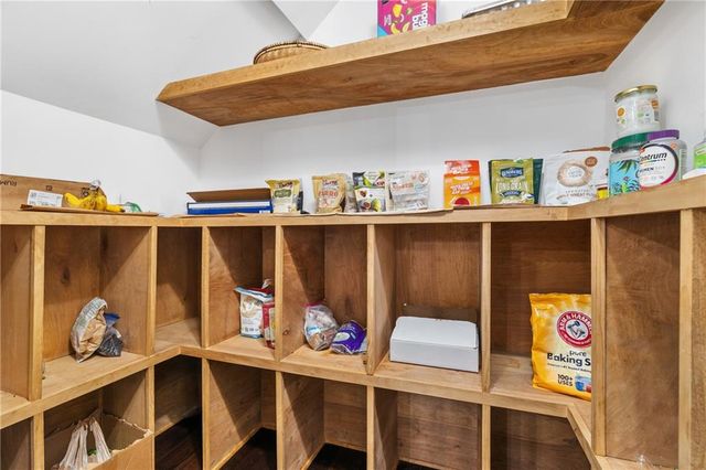 702 Barberry Drive, Woodstock, GA 30188