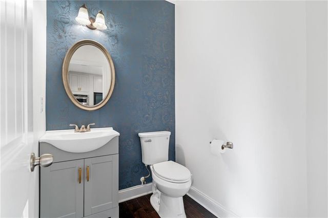 702 Barberry Drive, Woodstock, GA 30188