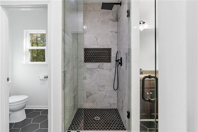 702 Barberry Drive, Woodstock, GA 30188