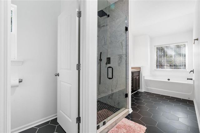 702 Barberry Drive, Woodstock, GA 30188