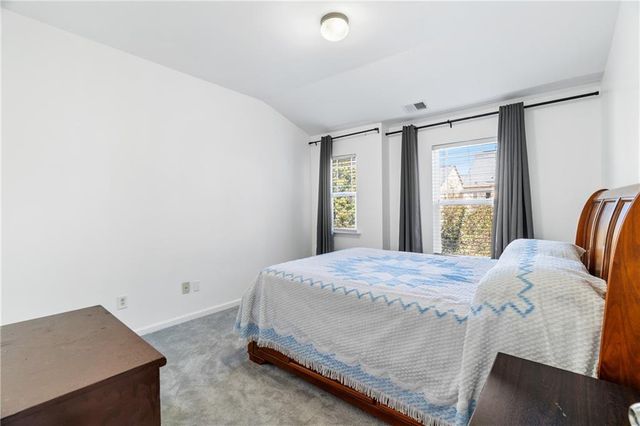 702 Barberry Drive, Woodstock, GA 30188