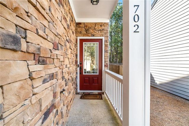 702 Barberry Drive, Woodstock, GA 30188