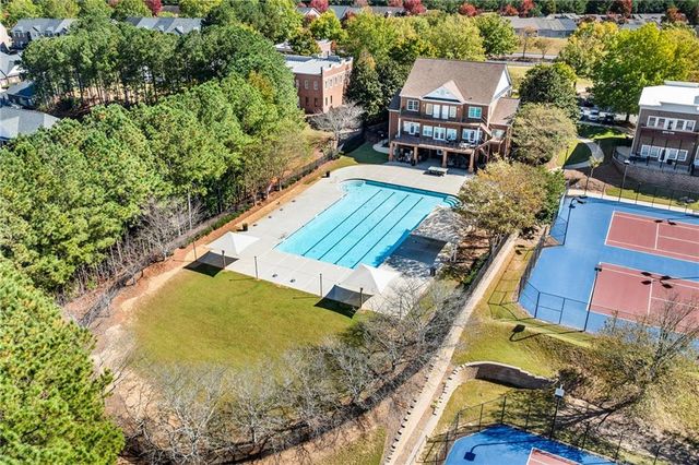 702 Barberry Drive, Woodstock, GA 30188