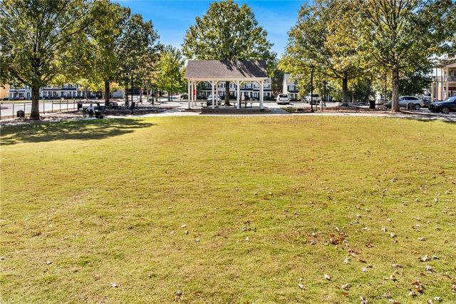 702 Barberry Drive, Woodstock, GA 30188