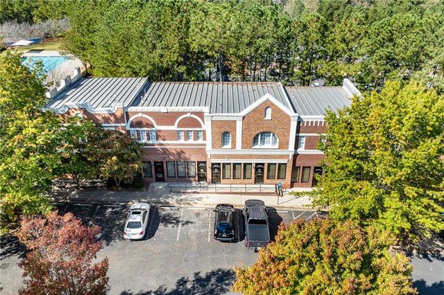 702 Barberry Drive, Woodstock, GA 30188