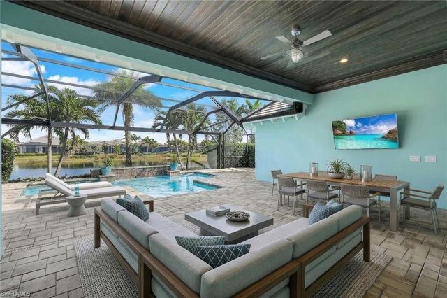 6348 Lyford Isle DR, Naples, FL 34113