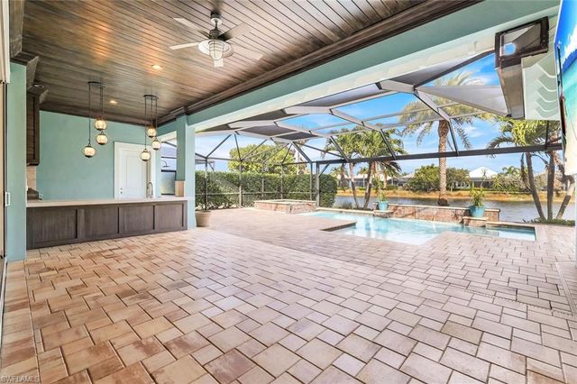 6348 Lyford Isle DR, Naples, FL 34113