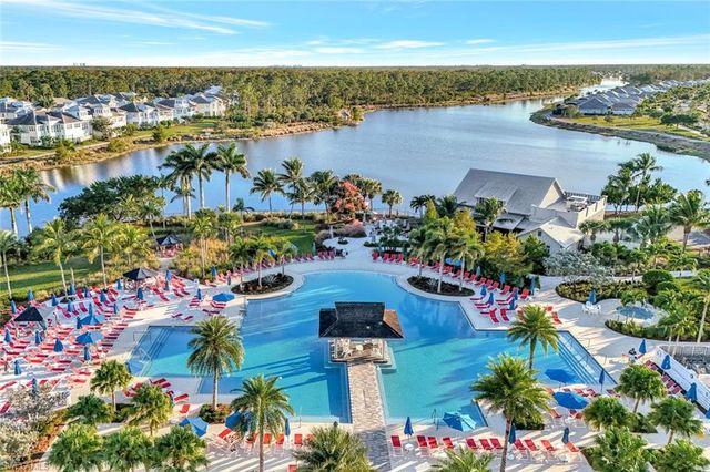 6348 Lyford Isle DR, Naples, FL 34113