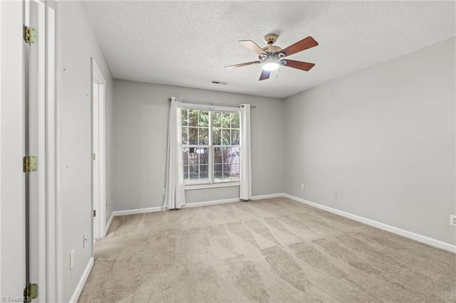 300 Cedar Ridge Circle, Winston-salem, NC 27127