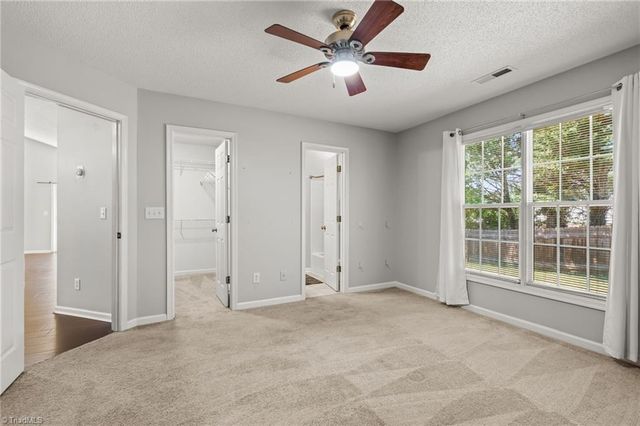 300 Cedar Ridge Circle, Winston-salem, NC 27127