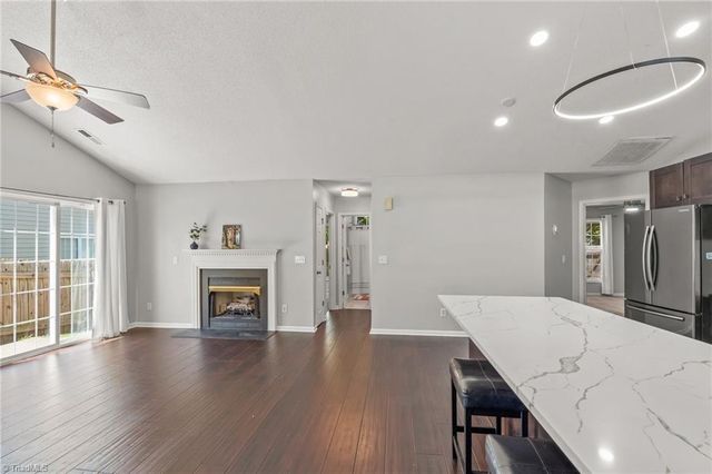 300 Cedar Ridge Circle, Winston-salem, NC 27127