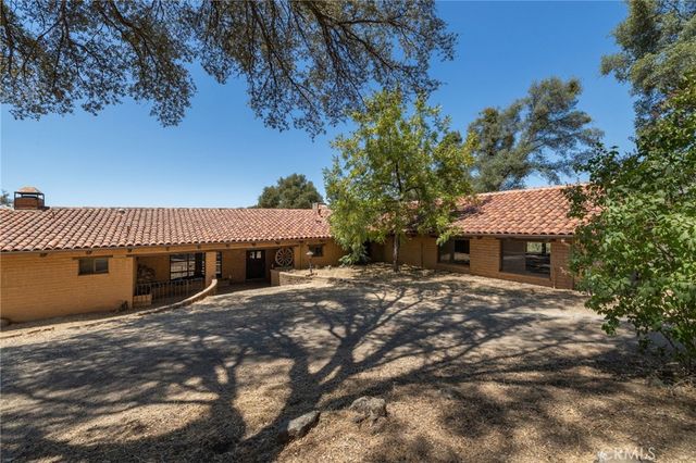 3981 Snow Creek Road, Mariposa, CA 95338