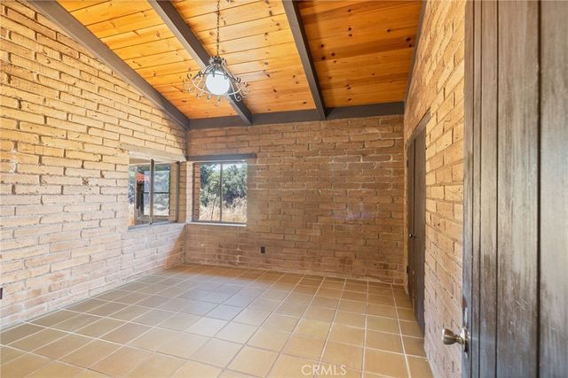 3981 Snow Creek Road, Mariposa, CA 95338