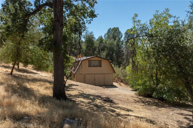 3981 Snow Creek Road, Mariposa, CA 95338