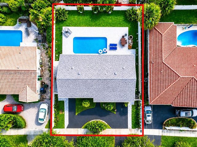 1940 NE 62nd Street, Fort Lauderdale, FL 33308