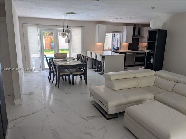 1940 NE 62nd Street, Fort Lauderdale, FL 33308