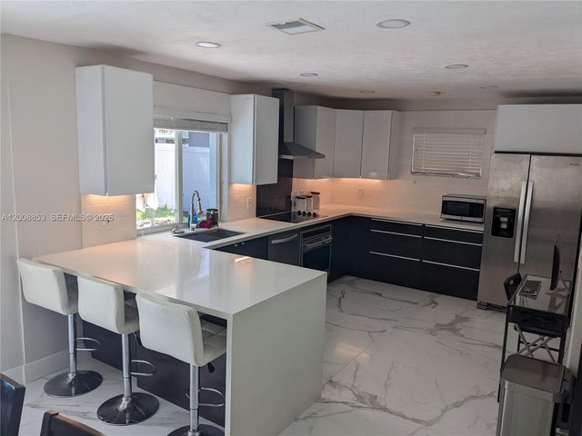 1940 NE 62nd Street, Fort Lauderdale, FL 33308