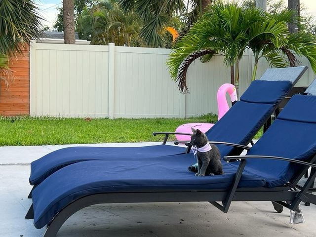 1940 NE 62nd Street, Fort Lauderdale, FL 33308