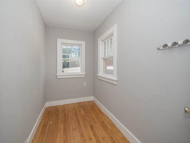 2127 W Main Street, Kalamazoo, MI 49006