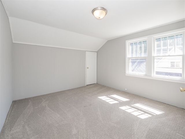 2127 W Main Street, Kalamazoo, MI 49006
