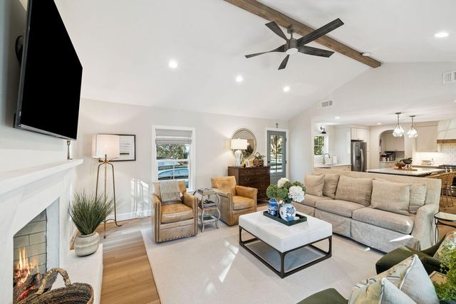 1525 W Hewett Road, Santa Rosa Beach, FL 32459