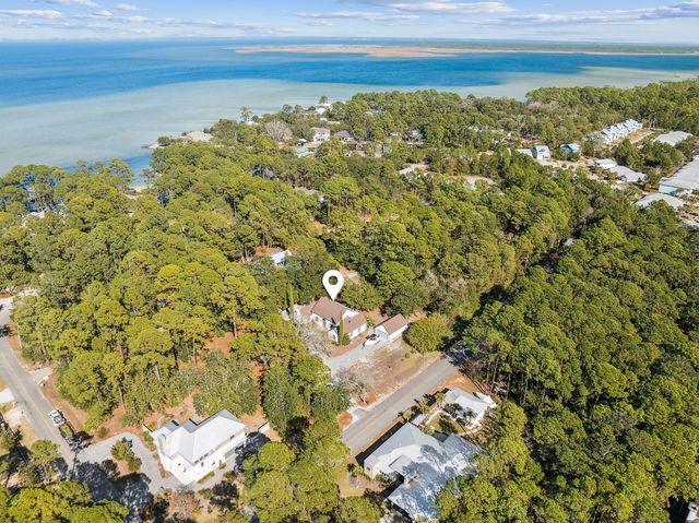 1525 W Hewett Road, Santa Rosa Beach, FL 32459