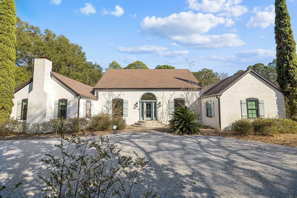 1525 W Hewett Road, Santa Rosa Beach, FL 32459