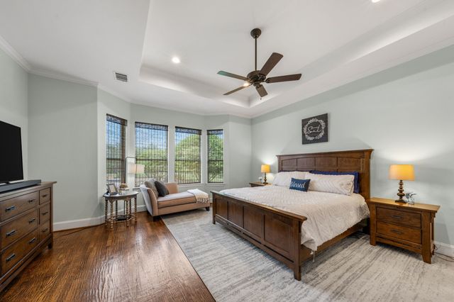 169 Yorkshire Drive, Heath, TX 75032