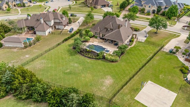 169 Yorkshire Drive, Heath, TX 75032