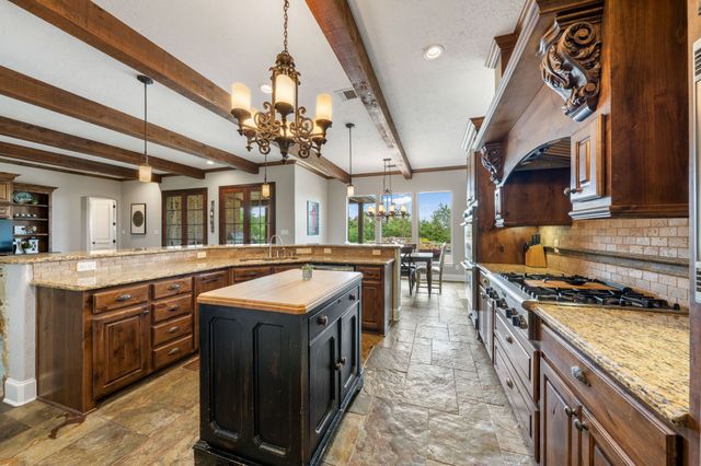 169 Yorkshire Drive, Heath, TX 75032