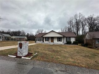 1986 Christopher Way, Fayetteville, NC 28303