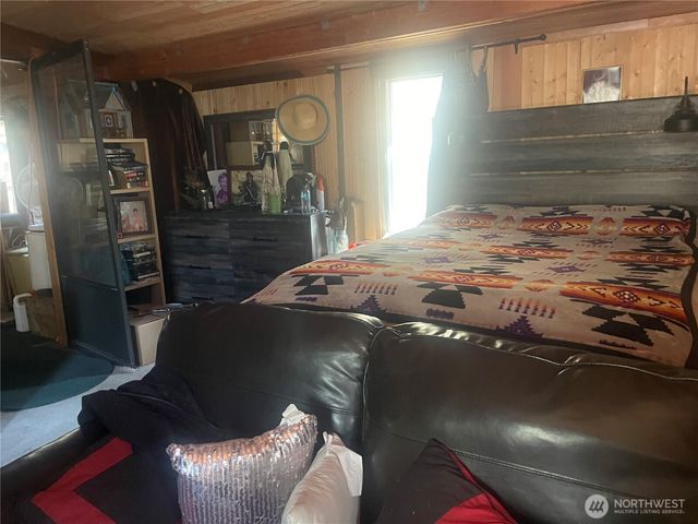 12 Caribou Road, Tonasket, WA 98855