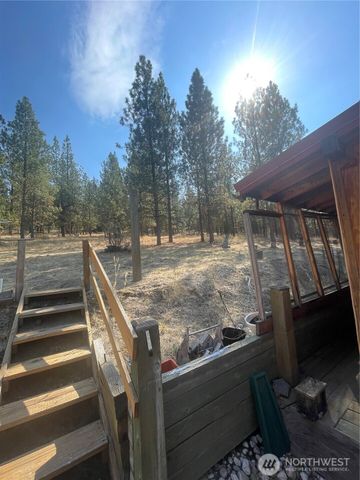 12 Caribou Road, Tonasket, WA 98855