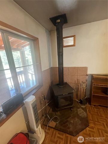 12 Caribou Road, Tonasket, WA 98855