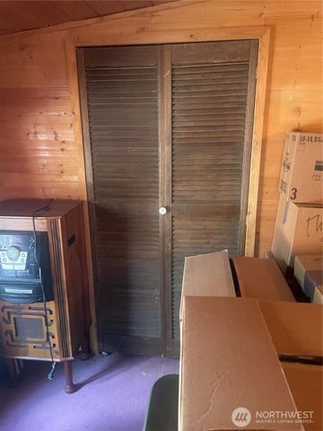 12 Caribou Road, Tonasket, WA 98855