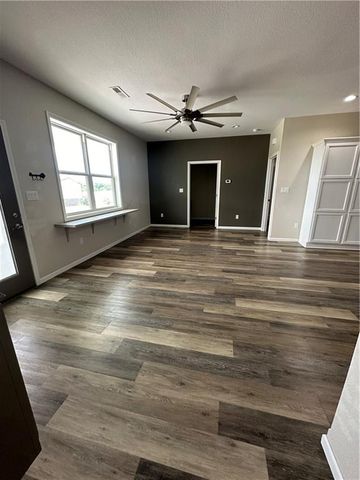 27728 245th Street, Maryville, MO 64468