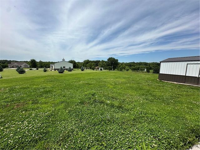 27728 245th Street, Maryville, MO 64468