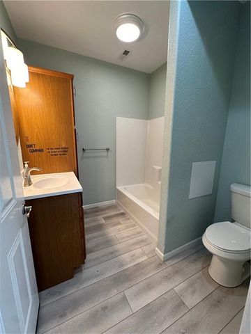 27728 245th Street, Maryville, MO 64468