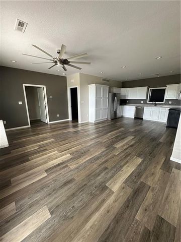 27728 245th Street, Maryville, MO 64468