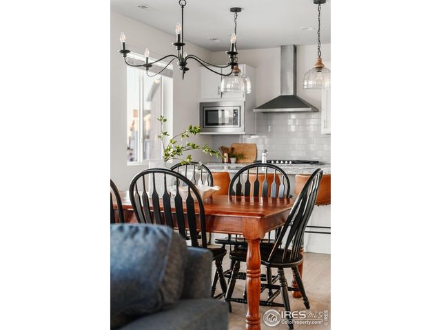 6002 Autumn Breeze Ct, Fort Collins, CO 80528