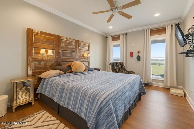 7913 Chastant Road, New Iberia, LA 70560