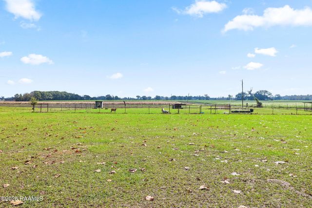 7913 Chastant Road, New Iberia, LA 70560