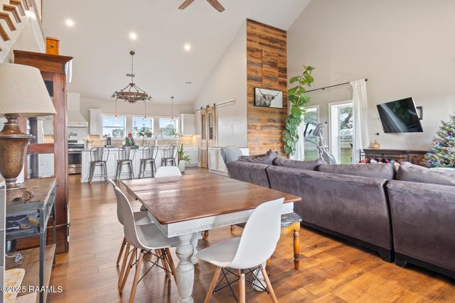 7913 Chastant Road, New Iberia, LA 70560