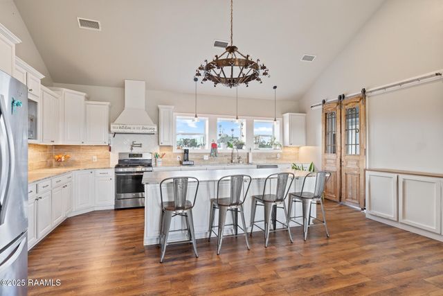 7913 Chastant Road, New Iberia, LA 70560