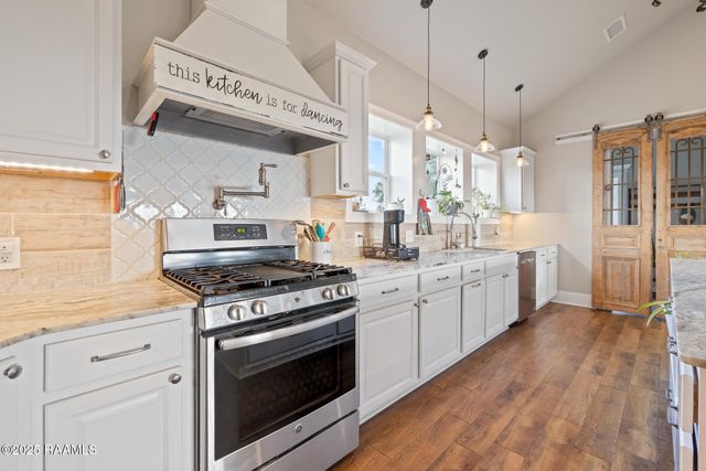 7913 Chastant Road, New Iberia, LA 70560