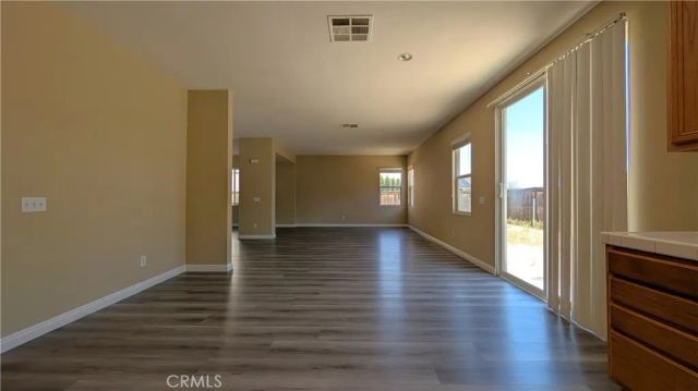 9053 Calico Court, Oak Hills, CA 92344