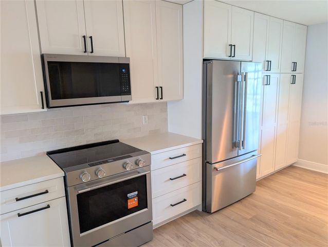 3850 MARINERS WALK 723, Cortez, FL 34215