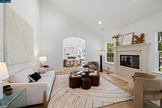 78 Scenic Dr, Orinda, CA 94563